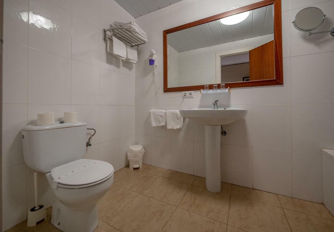 Hostal Gallet Roses Exteriér fotografie
